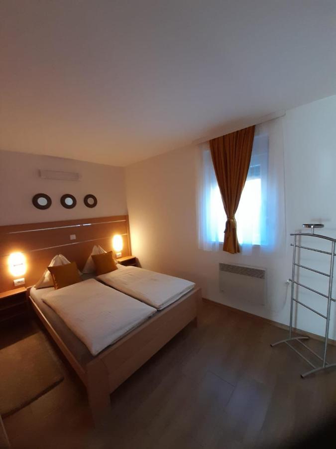 Apartmani Lotus Vrdnik Exterior foto