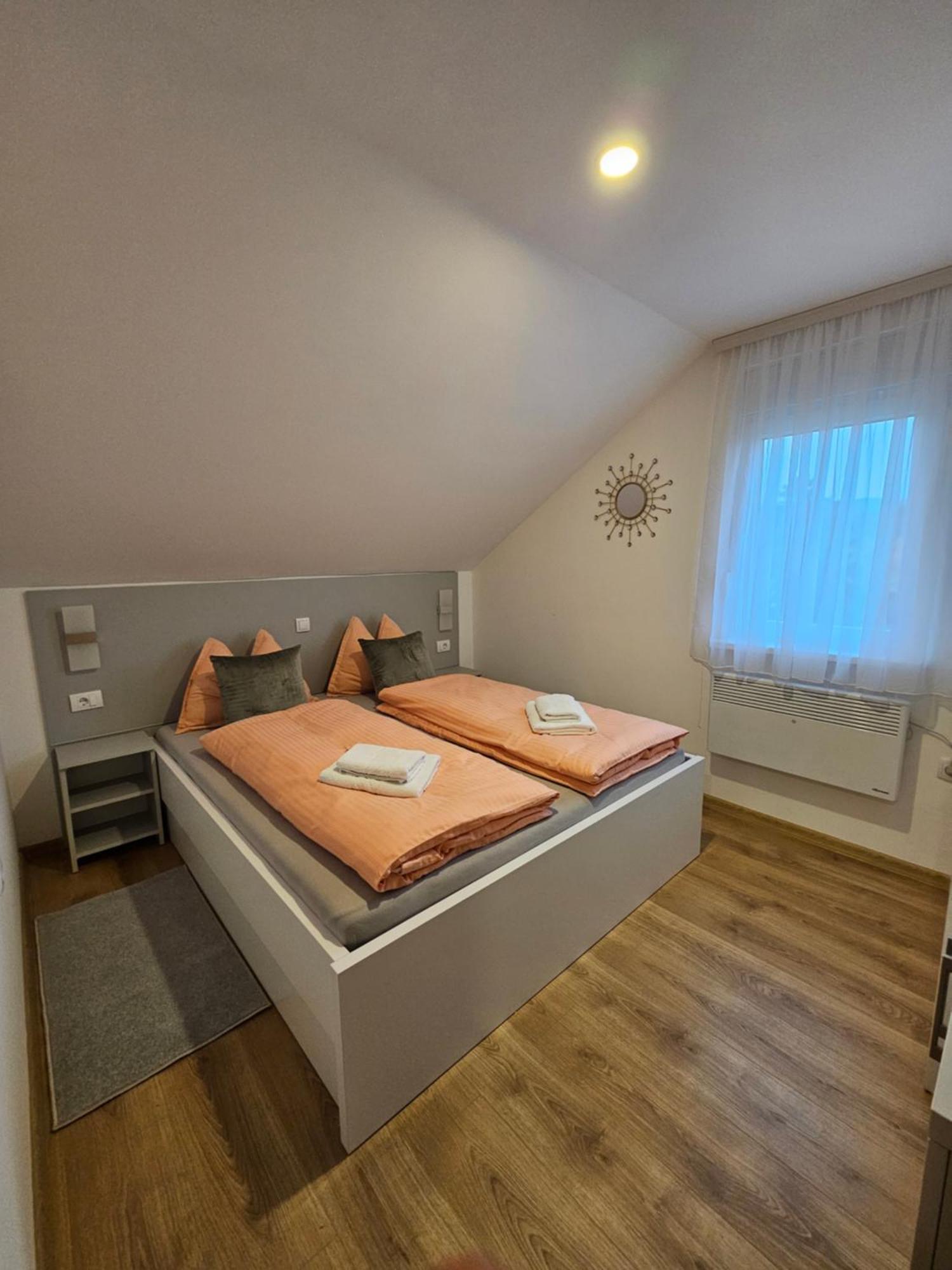 Apartmani Lotus Vrdnik Exterior foto