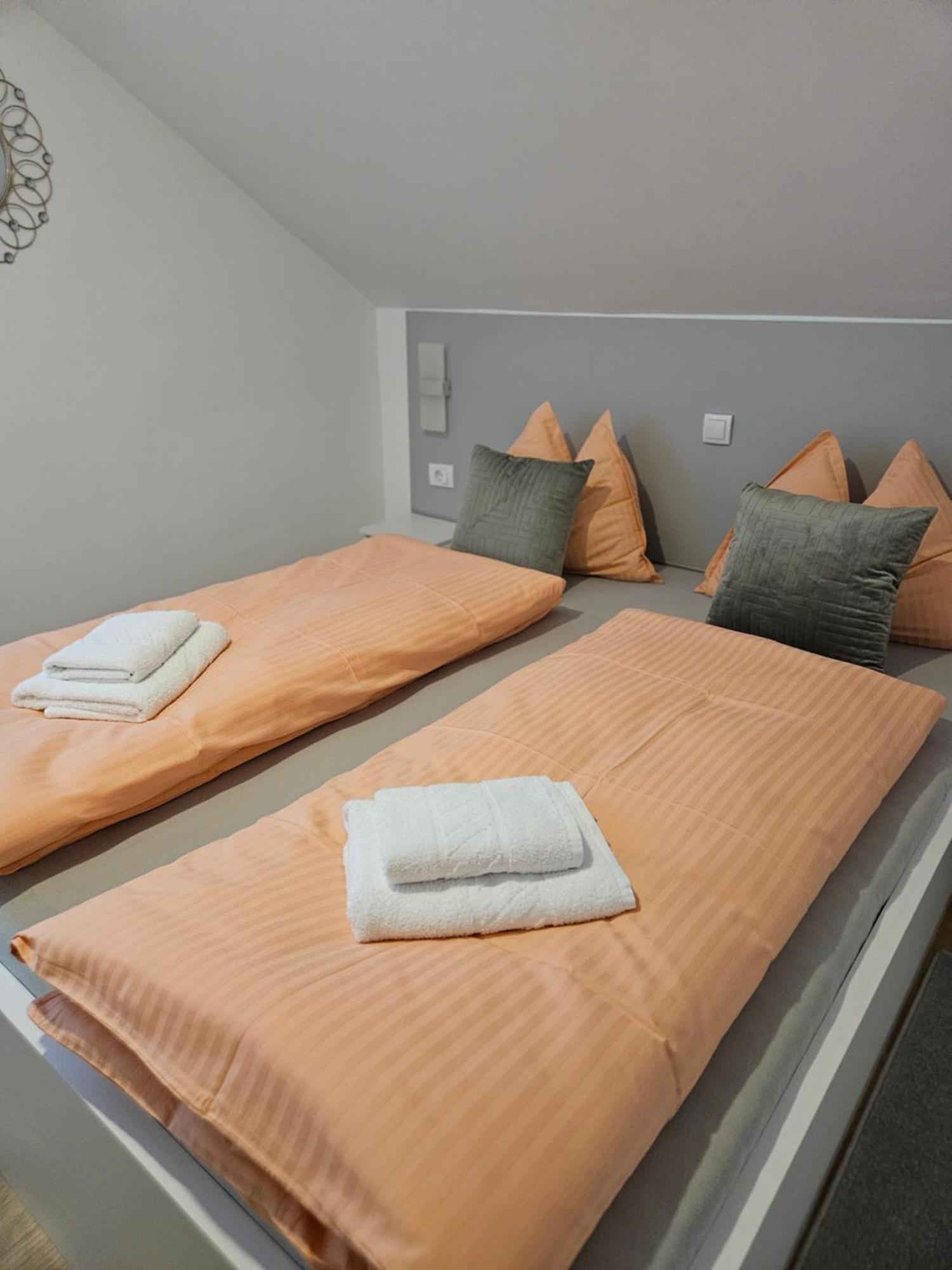 Apartmani Lotus Vrdnik Exterior foto